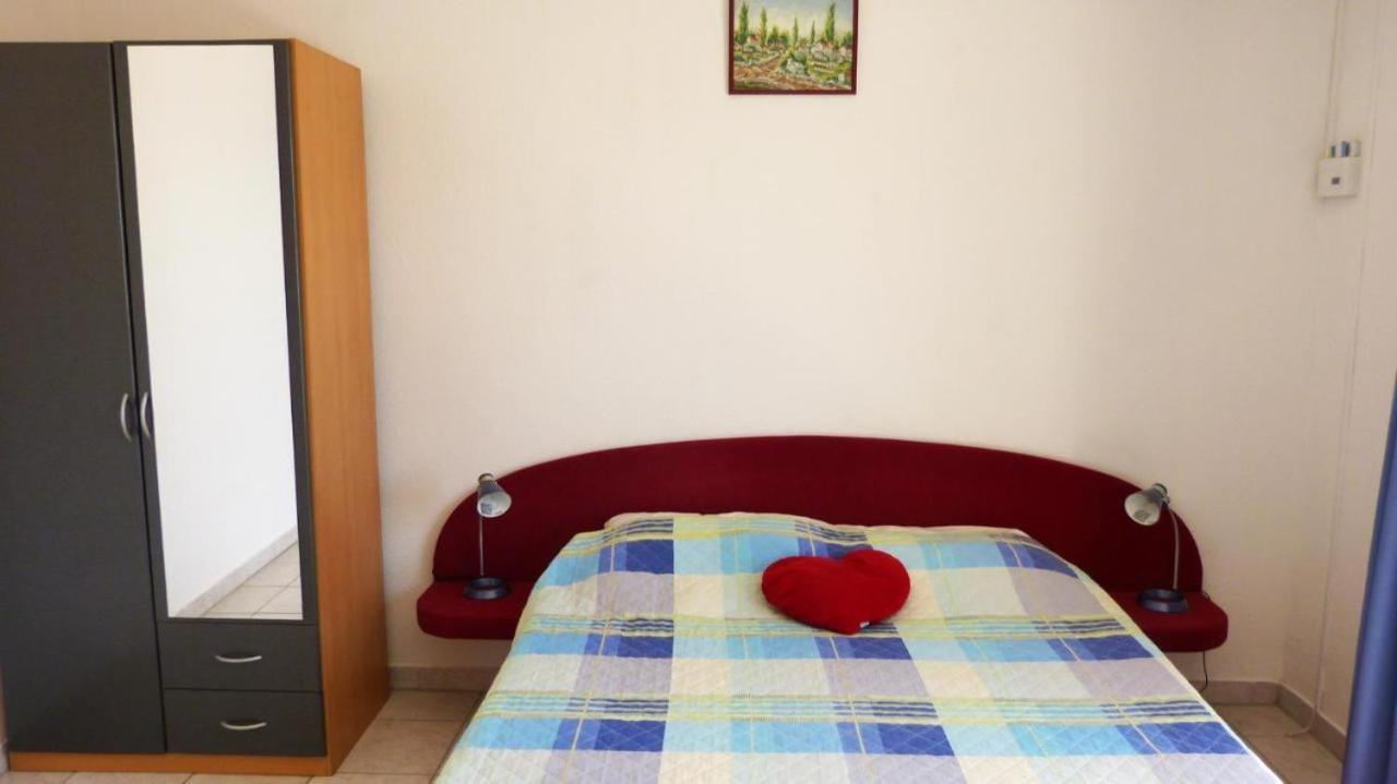 Beach Apartments Nemira Omiš Εξωτερικό φωτογραφία