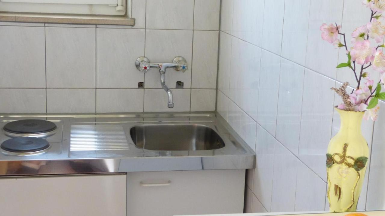 Beach Apartments Nemira Omiš Εξωτερικό φωτογραφία