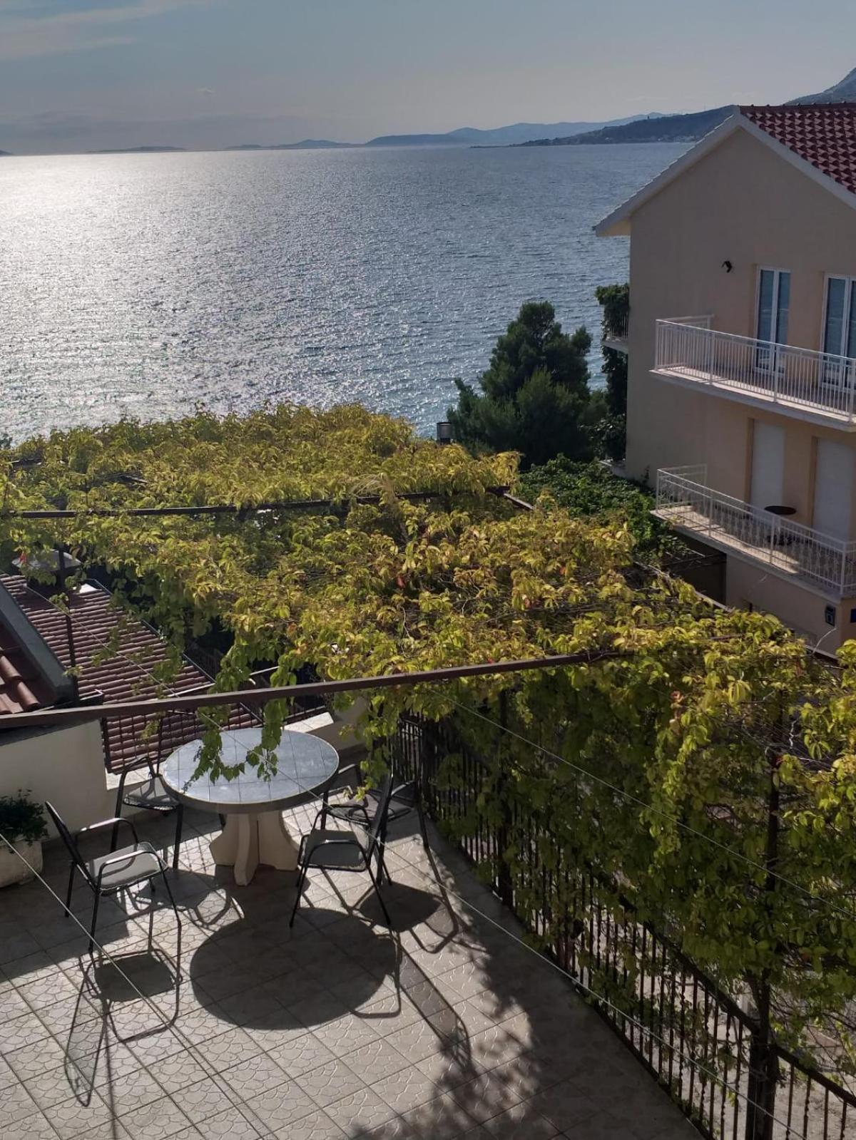 Beach Apartments Nemira Omiš Εξωτερικό φωτογραφία